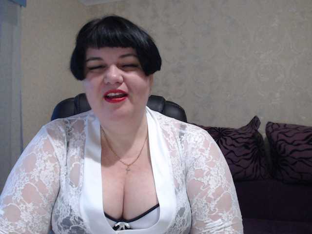 Live sex webcam photo for LadyDina #271649291