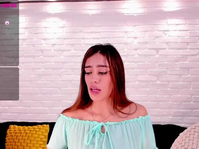 Live sex webcam photo for MayaRivera #271650041