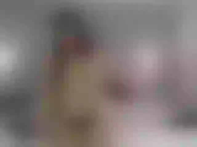 Live sex webcam photo for shantal20 #271657826