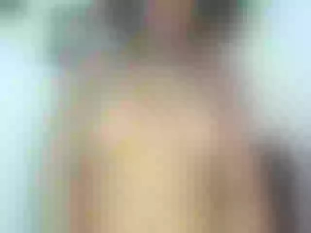 Live sex webcam photo for ChannelJames #271645784