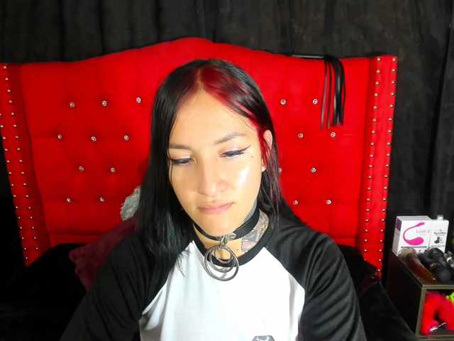 Live sex webcam photo for mariex666 #271657434