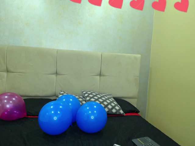 Live sex webcam photo for Jipsya #271657507