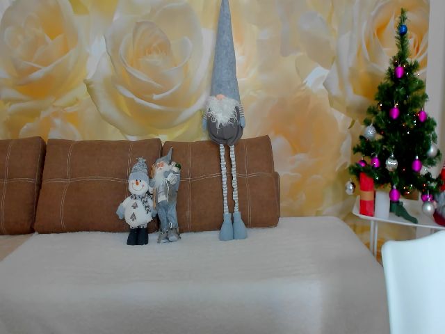 Live sex webcam photo for TenderAsya #271651120