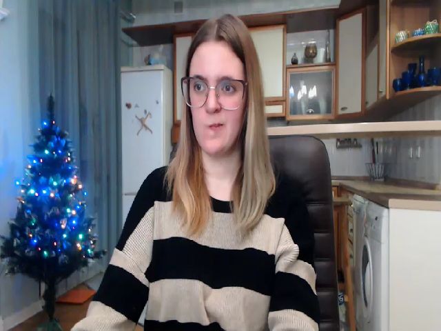 Live sex webcam photo for Ella_Hudson #271654650