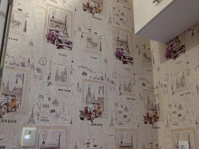 Live sex webcam photo for JolyBoss #271654214