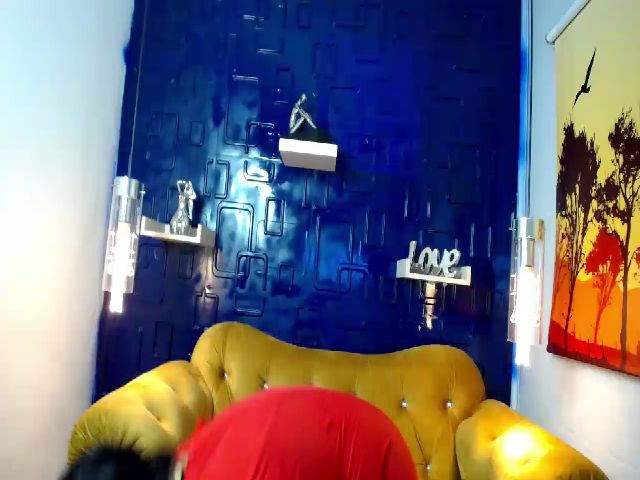 Live sex webcam photo for stefany_crazy #271652025