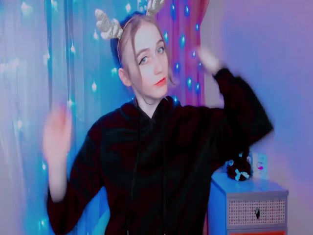 Live sex webcam photo for ScarletAmber #271648427