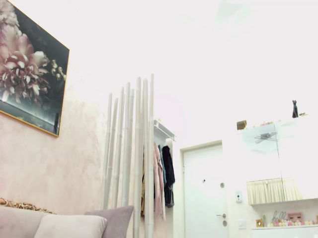 Live sex webcam photo for Bratty_Dya #271647108