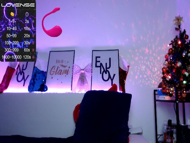 Live sex webcam photo for SexyQueenNina #287867334