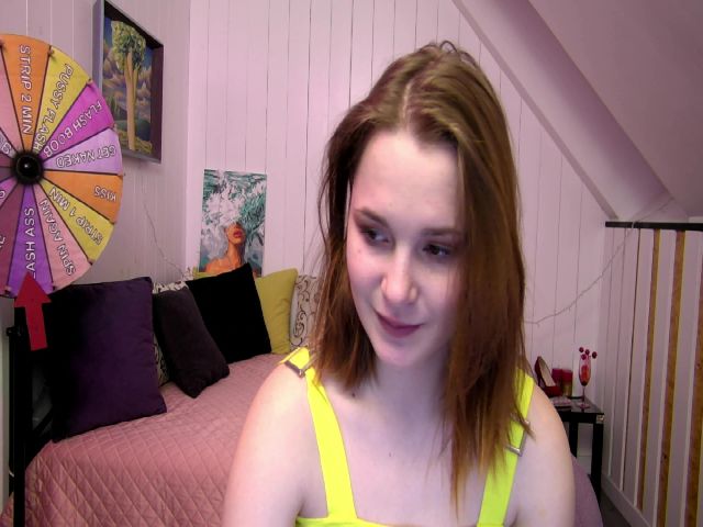 Live sex webcam photo for CindyWood #271654340