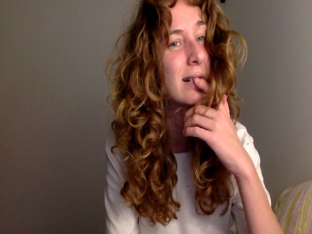 Live sex webcam photo for lanatomatoes #271660456