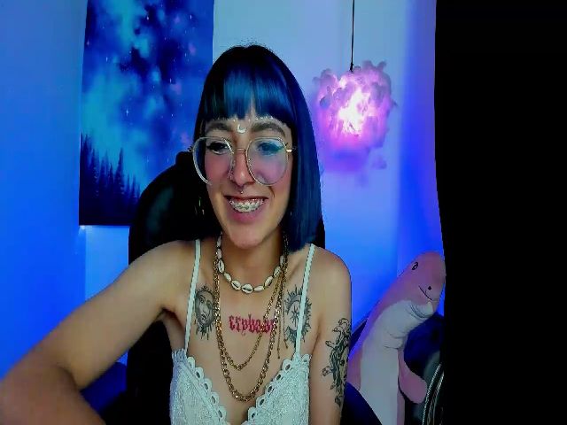 Live sex webcam photo for Angelsiinner #271654641