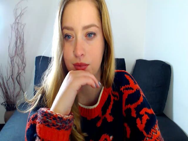 Live sex webcam photo for bony_2 #271654818