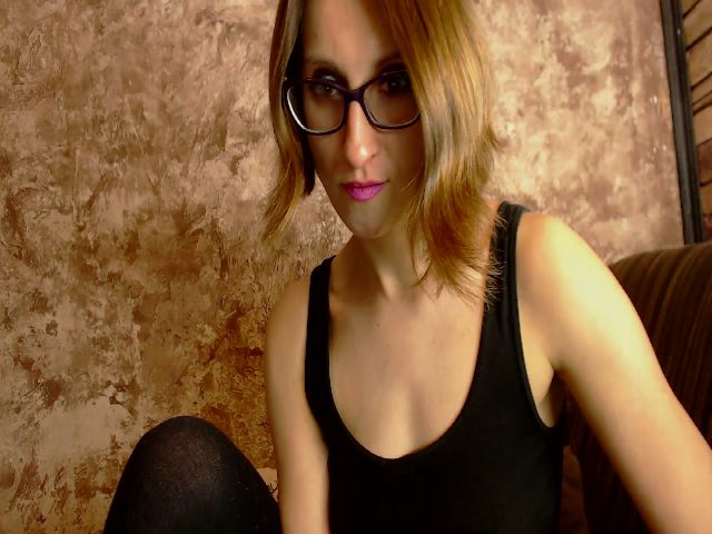 Live sex webcam photo for Dark_Phenix #271647051