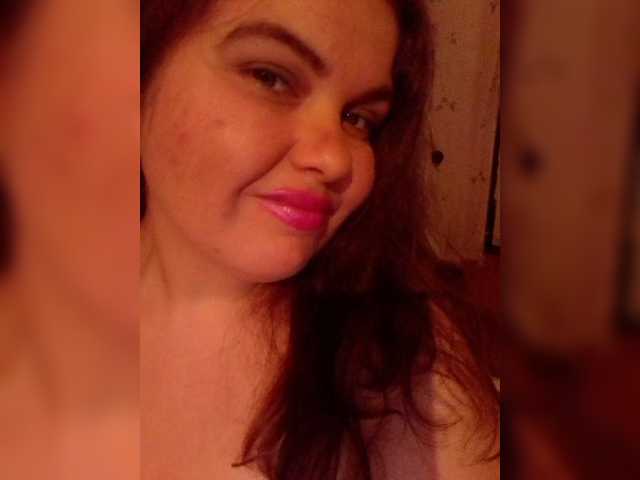 Live sex webcam photo for Rozaura17 #271645095