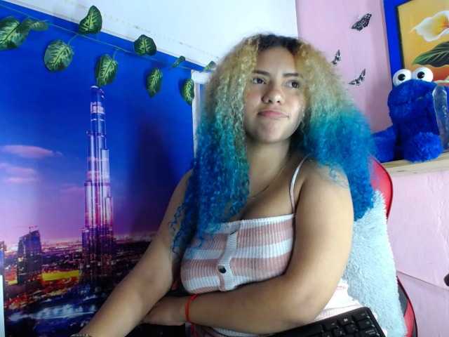 Live sex webcam photo for agataa #271646360