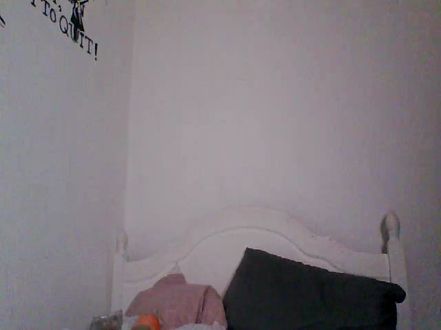 Live sex webcam photo for AngelDelight6 #271650584