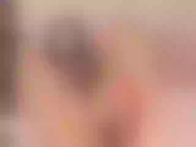 Live sex webcam photo for Luu-queen #271649601