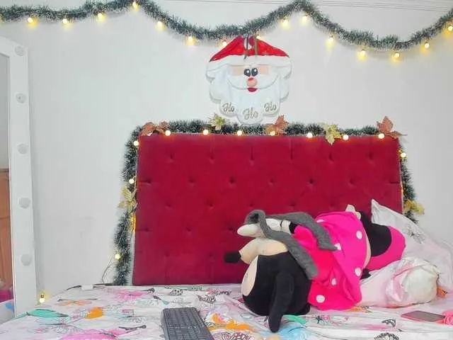 Live sex webcam photo for katyrosy #271646270