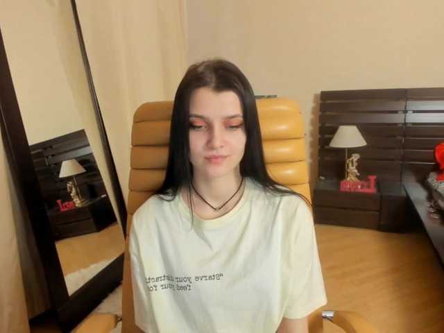 Live sex webcam photo for SoniNex #271652829