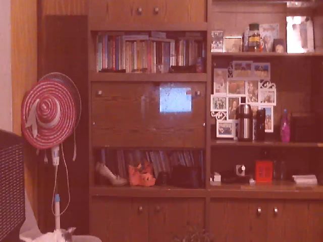 Live sex webcam photo for Veronibest1 #271660592