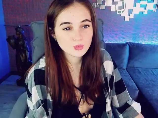 Live sex webcam photo for AmyShyy #271645255