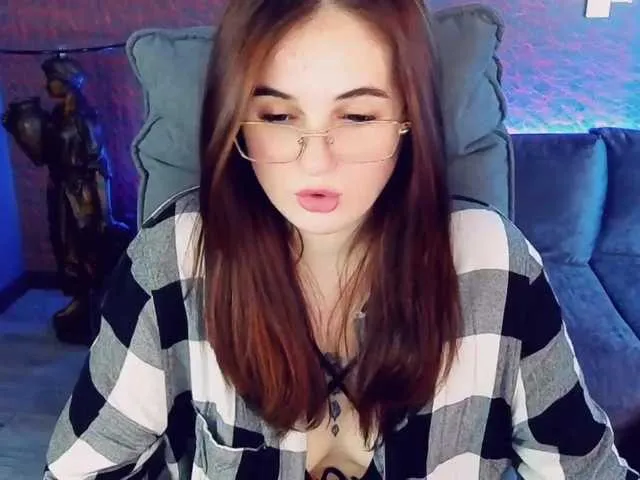 Live sex webcam photo for AmyShyy #271649595