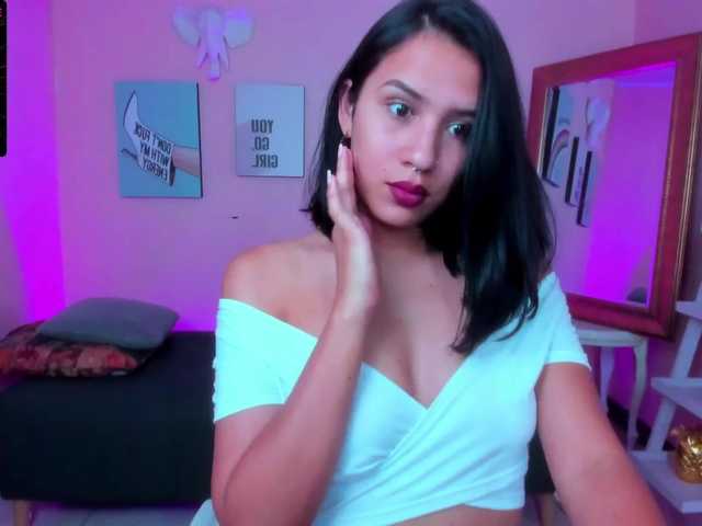 Live sex webcam photo for brernda-sex #271653430