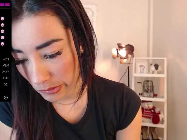 Live sex webcam photo for sofia-reyes #271653437