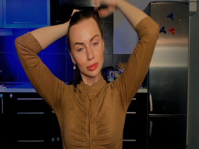 Live sex webcam photo for Lexie_Shore #271655909