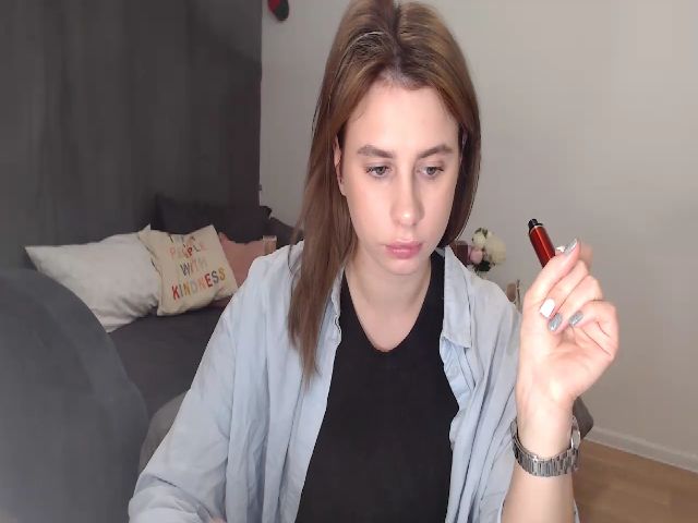 Live sex webcam photo for EseniaKiss #271657988
