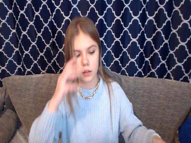 Live sex webcam photo for Qumqwhat #271654030