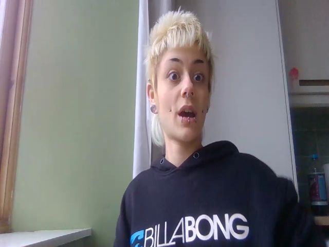 Live sex webcam photo for Punky_heidi #271654098