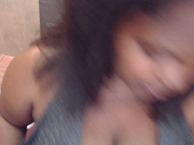 Live sex webcam photo for xtrathick26 #271653155