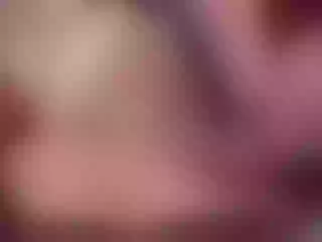 Live sex webcam photo for Vickyjuicy2 #271656808