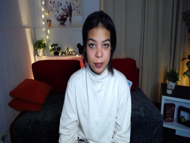 Live sex webcam photo for AnnyBrooks #271648516