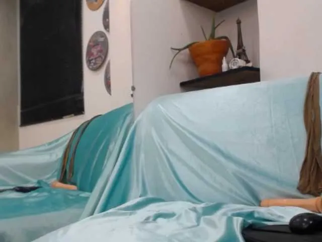 Live sex webcam photo for PauletteMorga #271649621