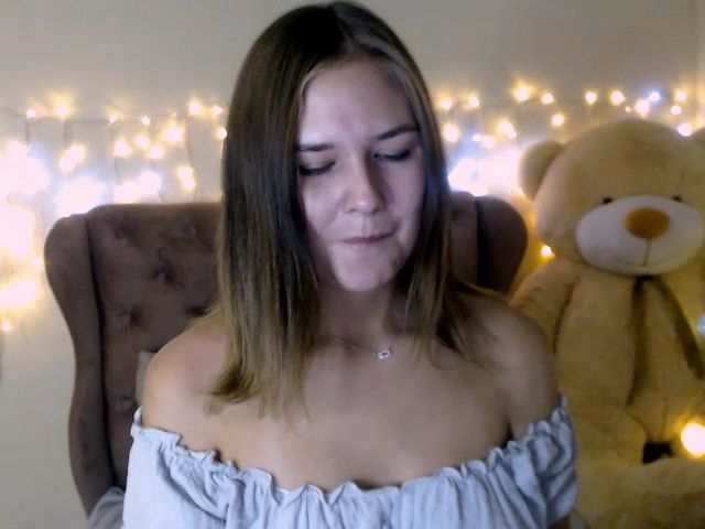 Live sex webcam photo for Rosie_F #271658503