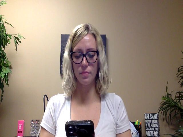 Live sex webcam photo for KendraK_badd #271655595