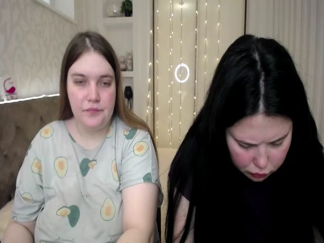 Live sex webcam photo for Milana_Kelly #271650788