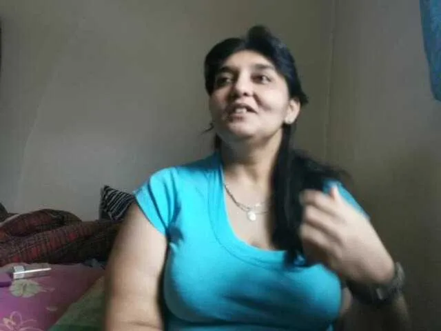 Live sex webcam photo for julija38 #271668909