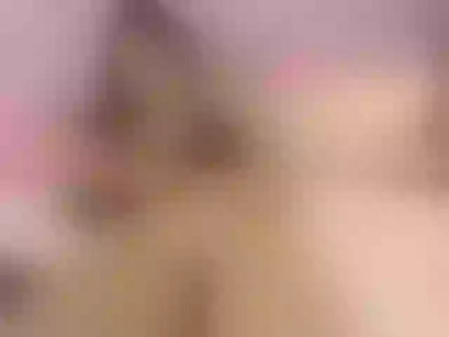 Live sex webcam photo for lizzarobert #271673085