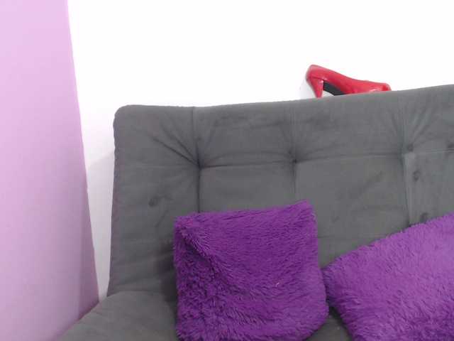 Live sex webcam photo for Manevalki01 #271672805