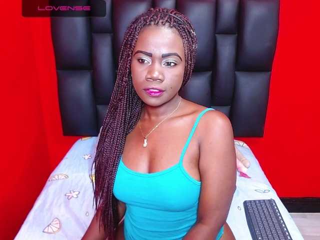 Live sex webcam photo for megan-lovitz #271669229