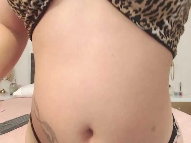 Live sex webcam photo for SarelleLopez #271661950