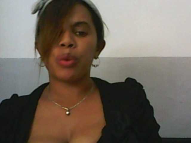 Live sex webcam photo for jojosquirt #271672569