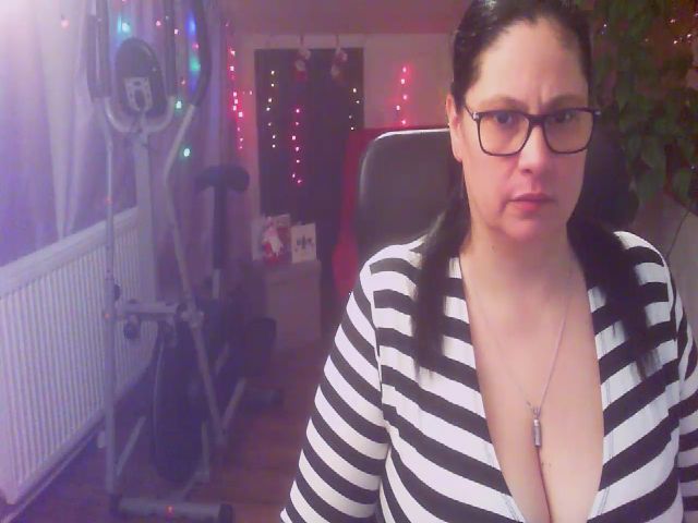 Live sex webcam photo for boosty4you #271674179