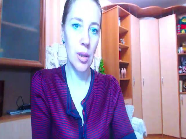 Live sex webcam photo for Oly_nice_ #271670243