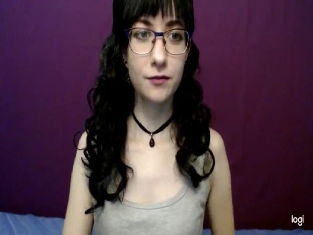 Live sex webcam photo for Sophie_Smile #271670165