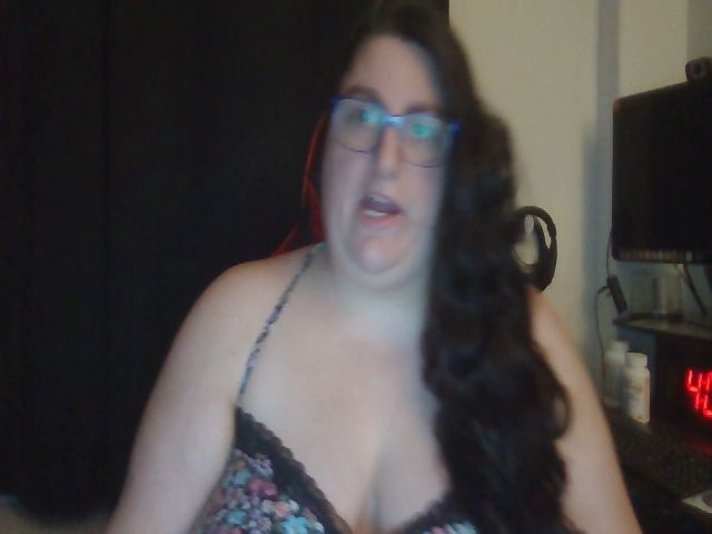 Live sex webcam photo for metalchick420 #271667311